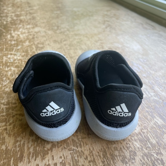 Toddler Adidas Water Shoes - Picture 4 of 4